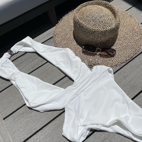 Nude Swim Co DANIELA ONE PIECE - WHITE - Picture 6 of 12